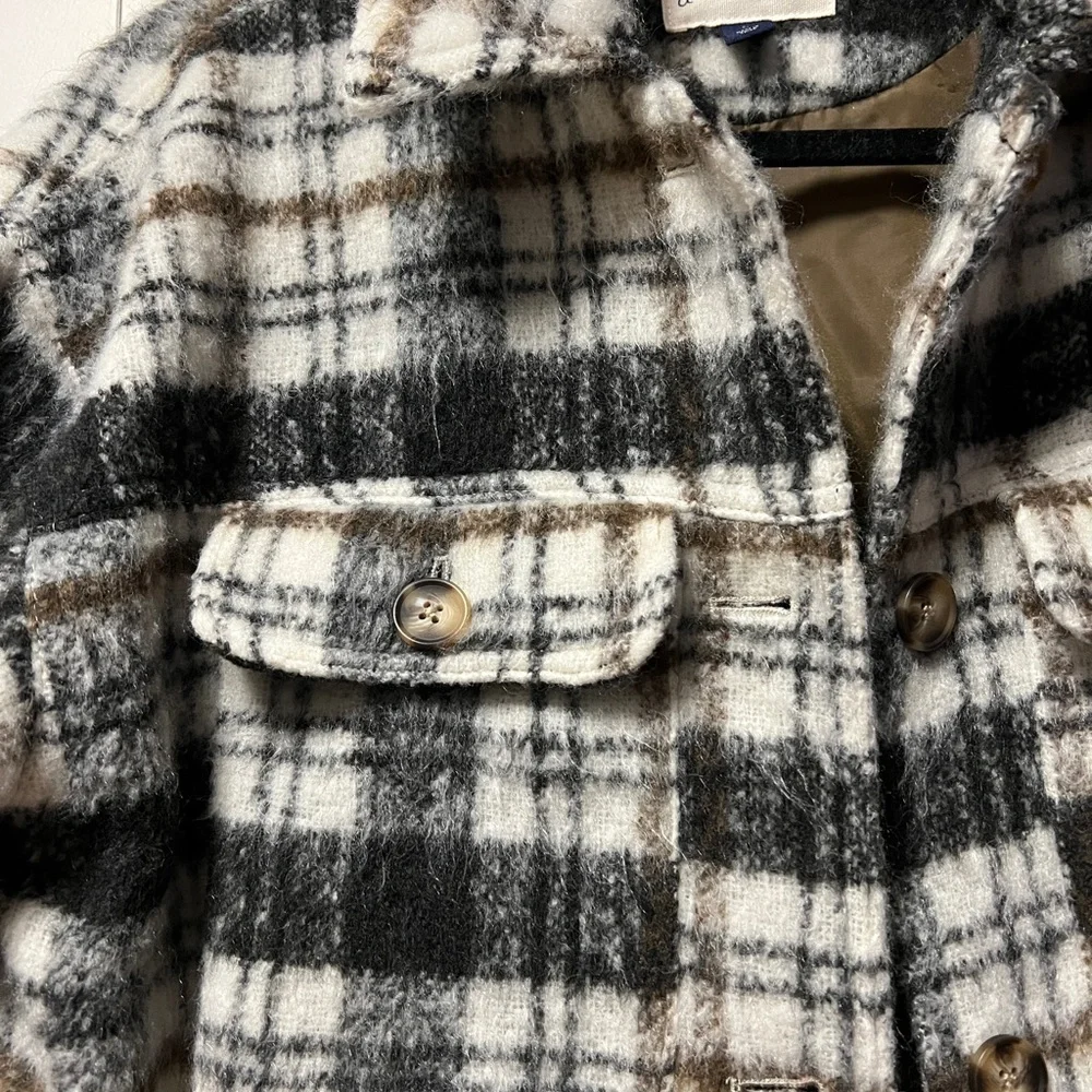 Target Universal Thread Shacket - Picture 5 of 9